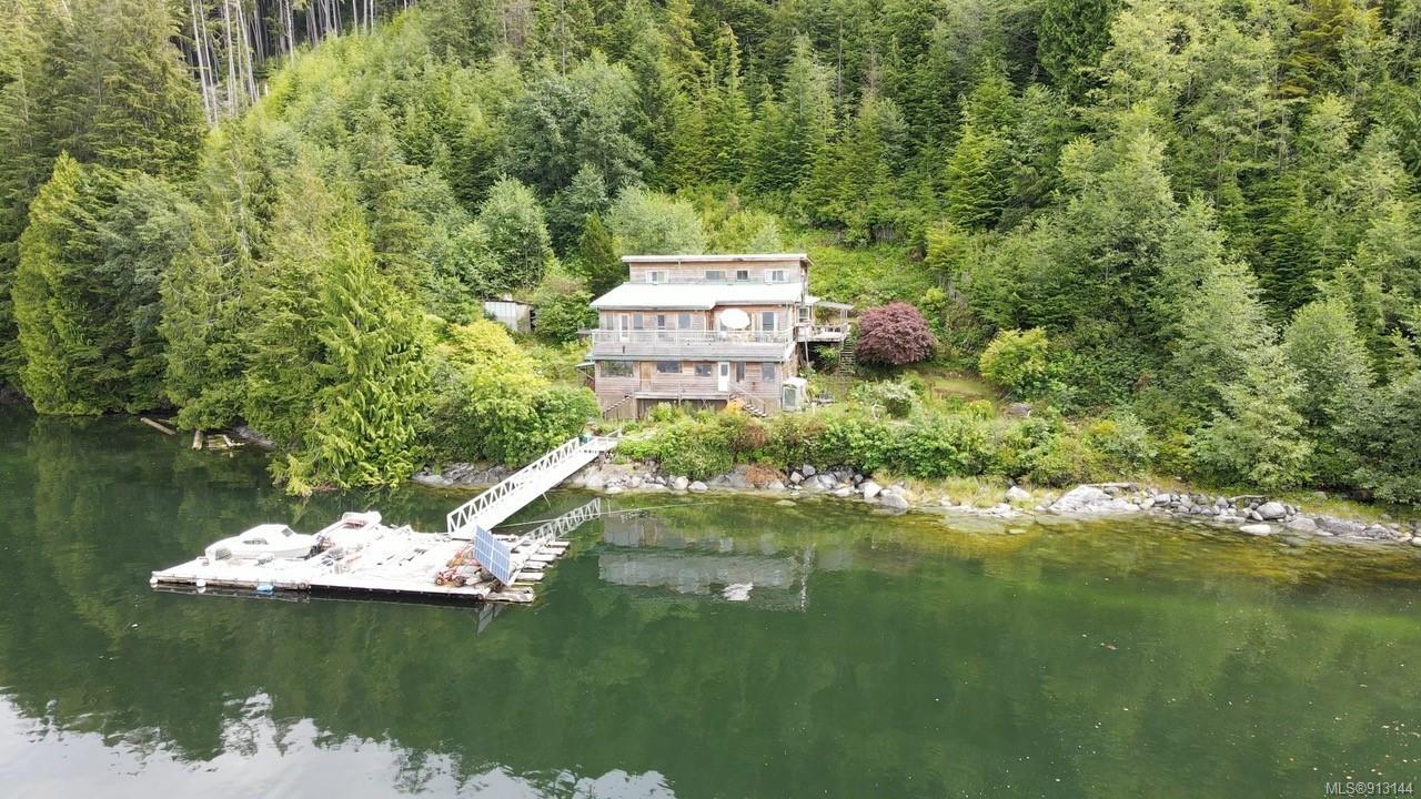 $895,000 - SL 5 Echo Bay<br>British Columbia, V0P 1S0