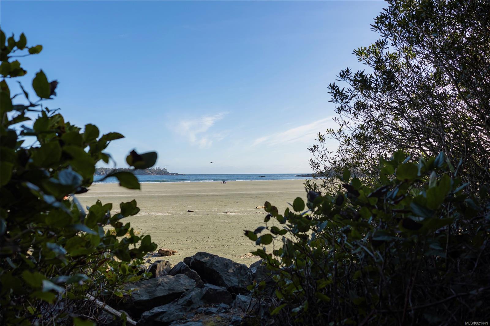 $3,600,000 - 1333 Chesterman Beach Rd<br>Tofino, British Columbia, V0R 2Z0