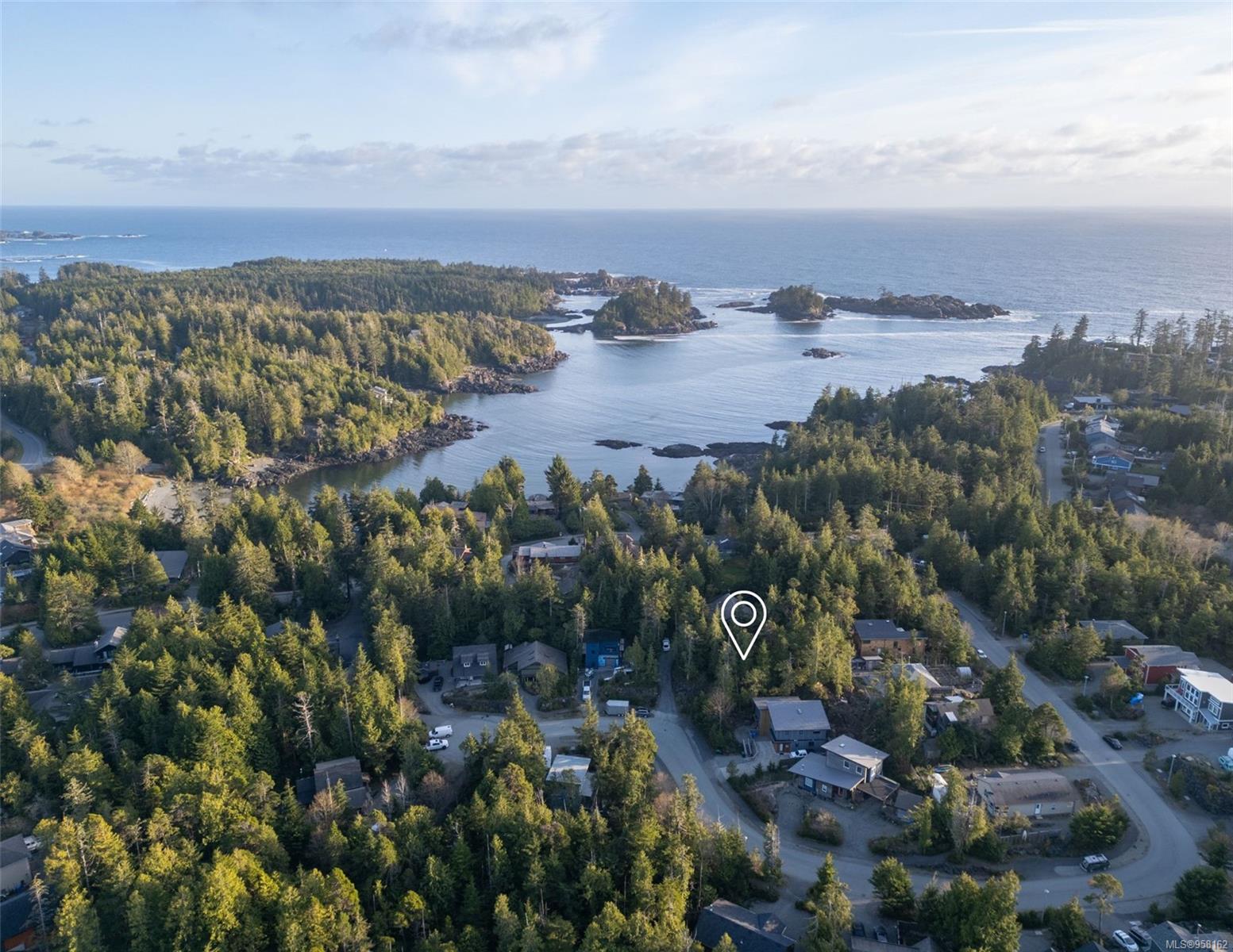 $450,000 - Lot 5 Edwards Pl<br>Ucluelet, British Columbia, V0R 3A0