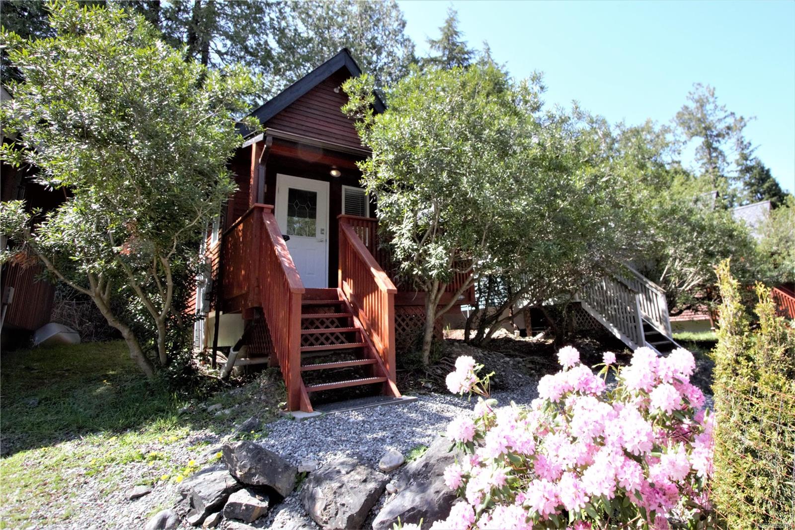 $520,000 - 1052 Tyee Terr<br>Ucluelet, British Columbia, V0R 3A0