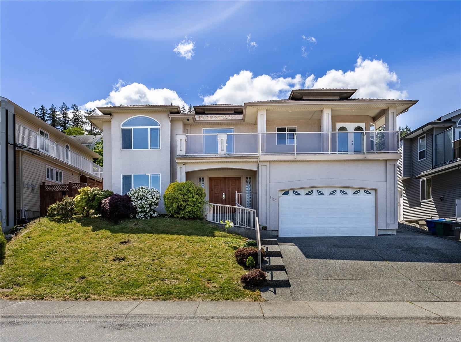 $1,159,000 - 2127 Wren Pl<br>British Columbia, V9R 7A7