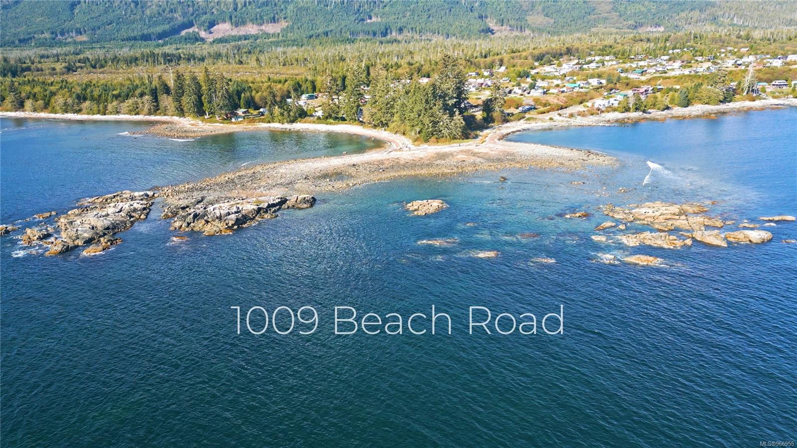 $849,999 - 1009 Beach Rd<br>Ucluelet, British Columbia, V0R 3A0