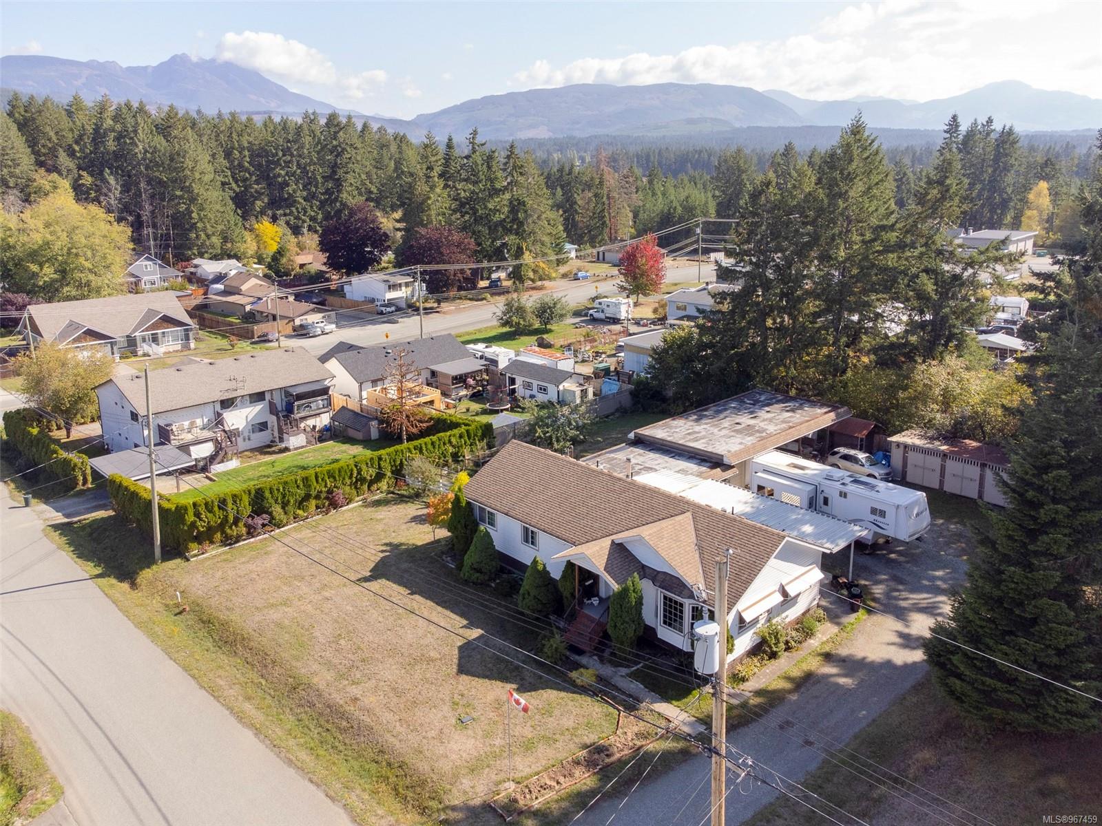 $539,000 - 3744 Bexley Rd<br>Port Alberni, British Columbia, V9Y 8R7