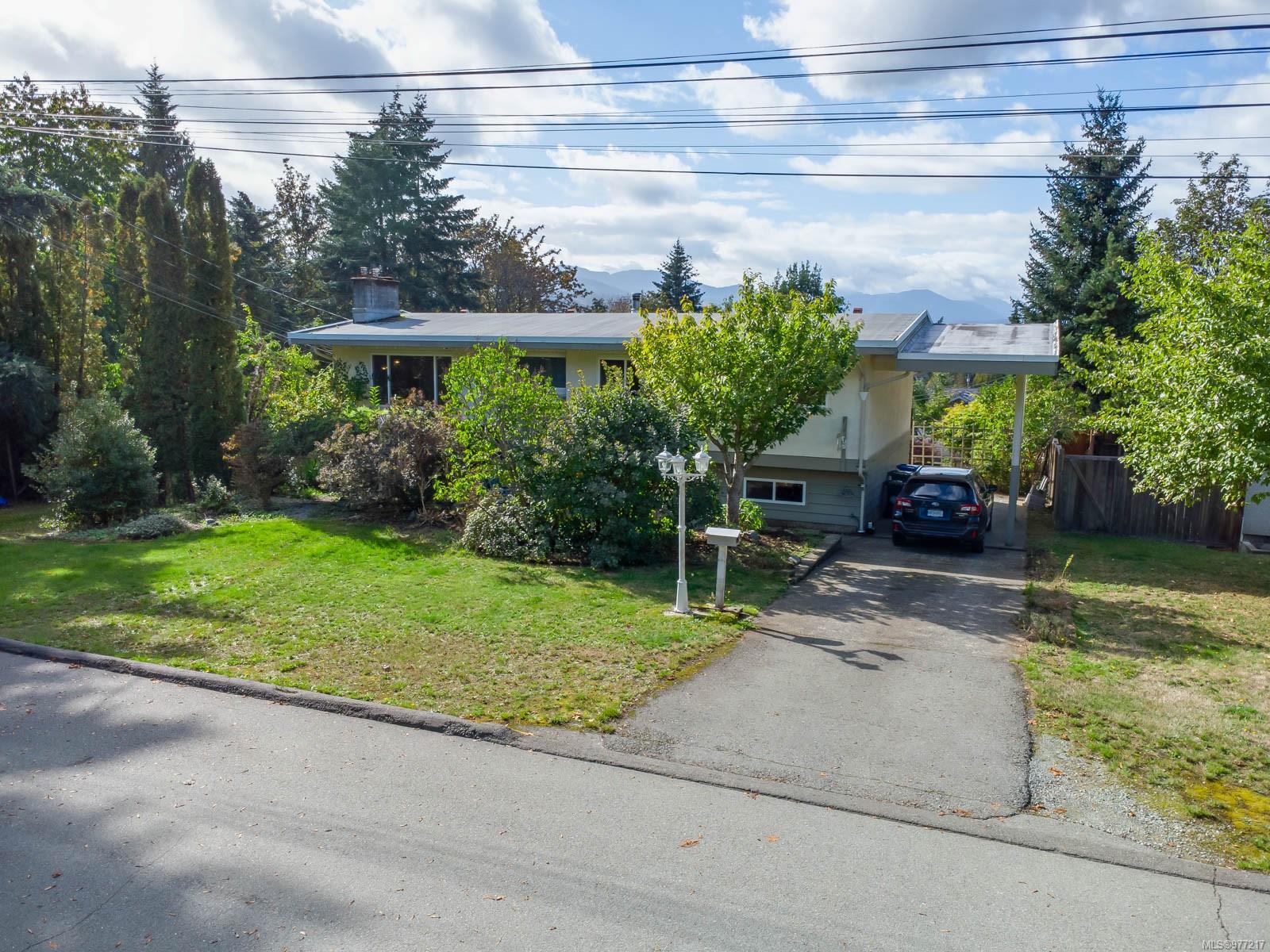 $629,000 - 4988 Helen St<br>Port Alberni, British Columbia, V9Y 7N6