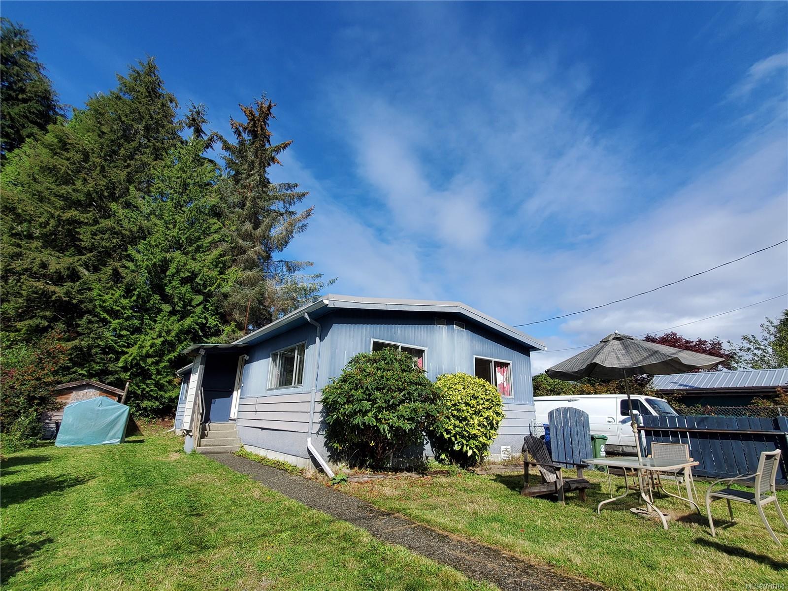 $1,508,000 - 240 Campbell St<br>Tofino, British Columbia, V0R 2Z0