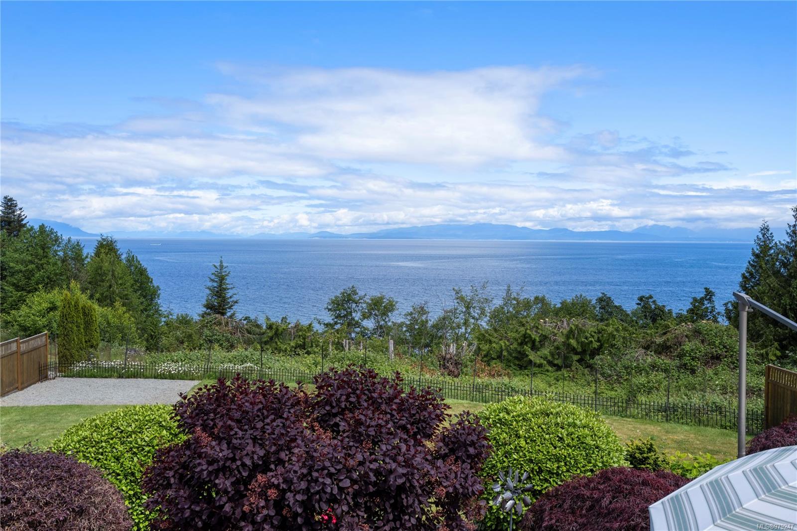 6063 Breonna Dr, (Na North Nanaimo) Nanaimo British Columbia, V9V 1G1 $2,149,900