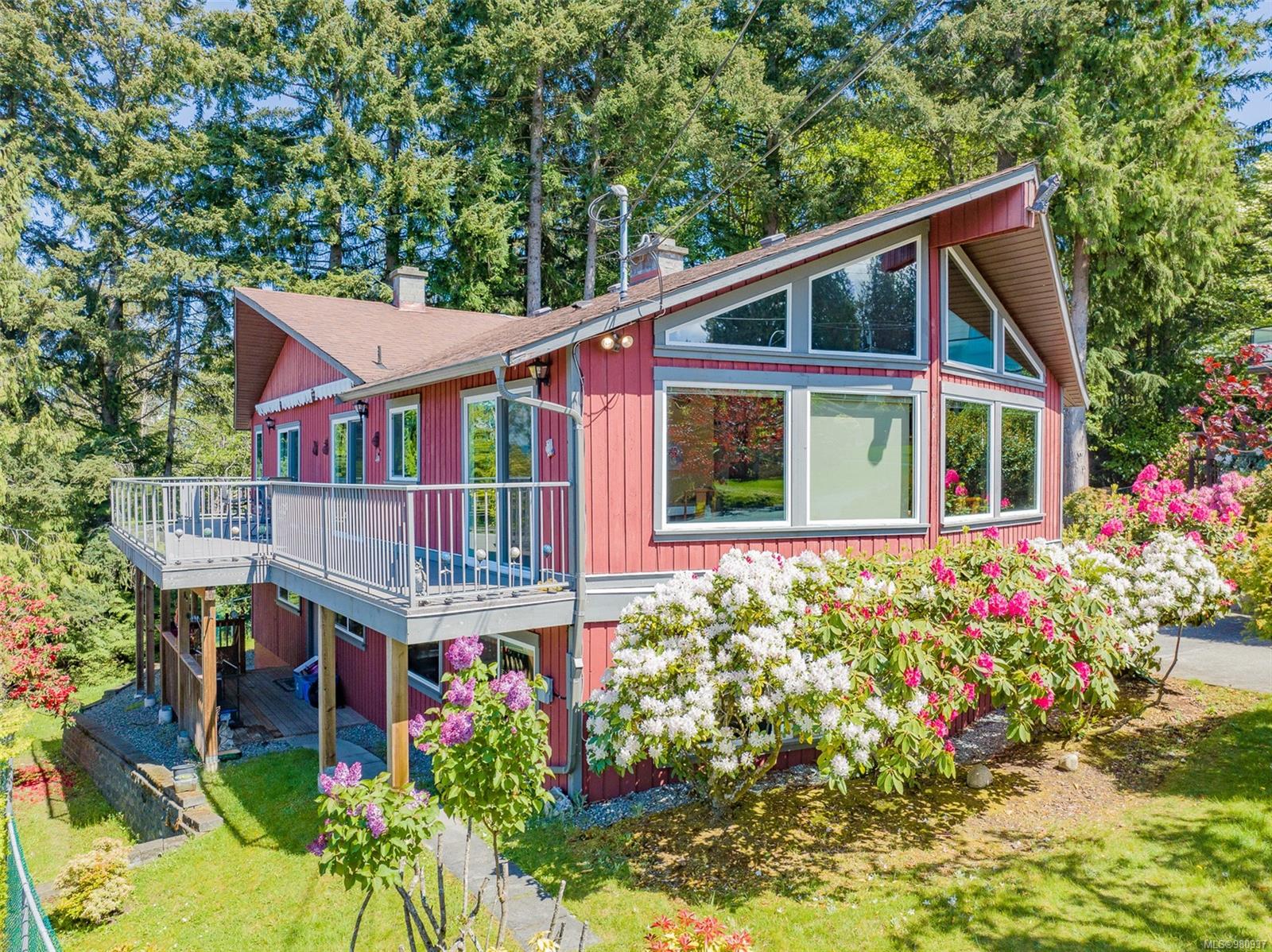 $999,900 - 122 Bonavista Pl<br>British Columbia, V9T 1K4