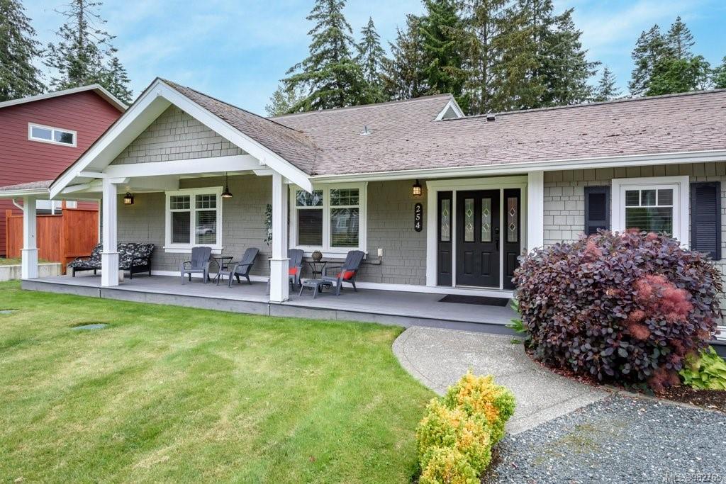 $828,800 - 254 Spindrift Rd<br>British Columbia, V9N 9S9