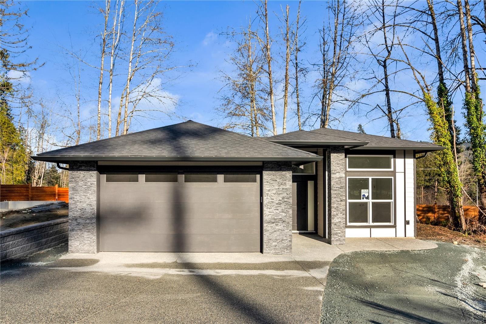 $799,900 - 115 Bald Eagle Cres<br>British Columbia, V9G 0C2
