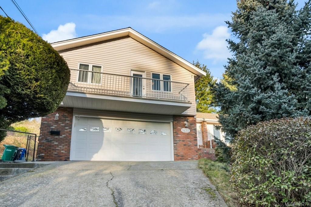 $879,000 - 1430 Rose Ann Dr<br>British Columbia, V9T 4K8