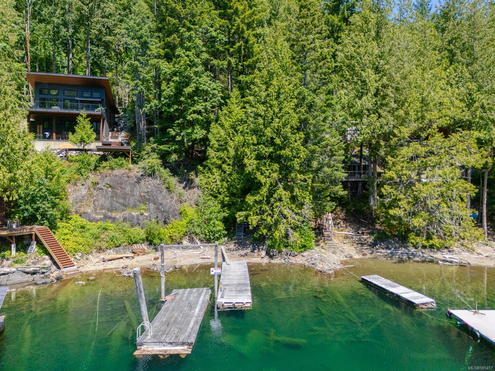 $629,000 - 18660 Pacific Rim Hwy<br>Port Alberni, British Columbia, V9Y 8Z9