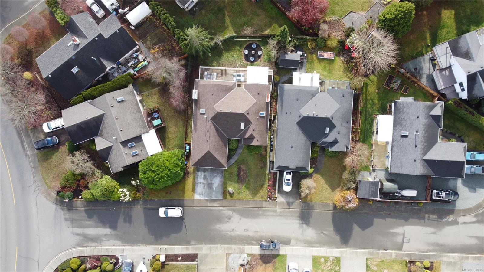$849,900 - 5106 Carol Pl<br>British Columbia, V9T 5Z3