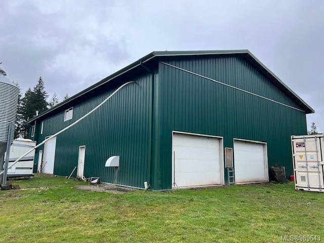 $2,695,000 - 7318 Island Hwy<br>British Columbia, V0R 2M0