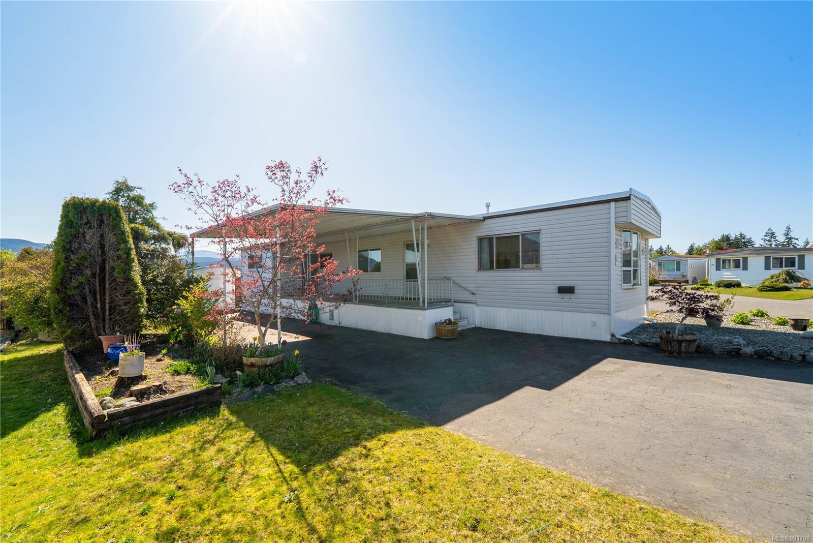$209,900 - 6325 Metral Dr<br>British Columbia, V9T 6P9