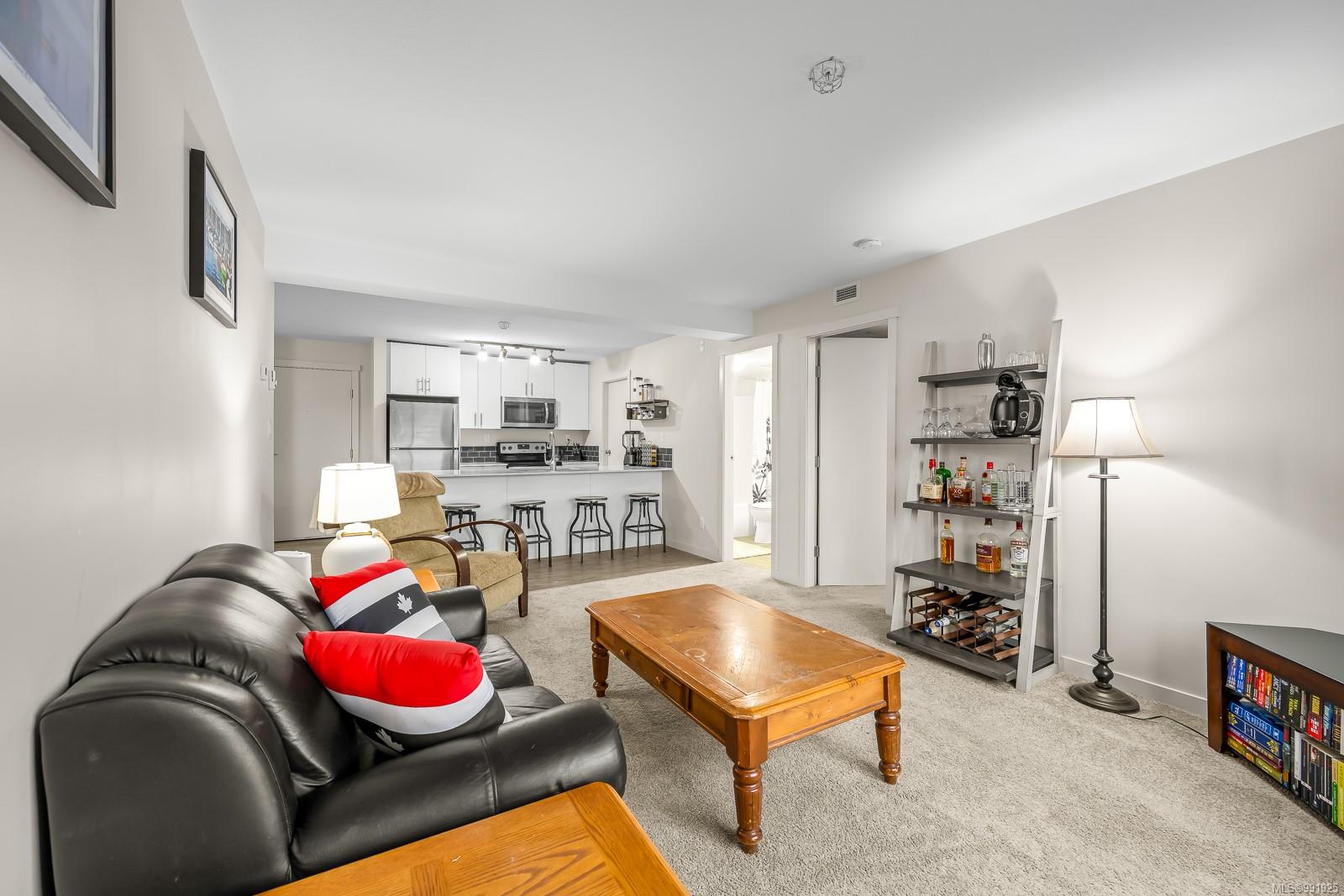 $425,000 - 1944 Riverside Lane<br>British Columbia, V9N 0E5