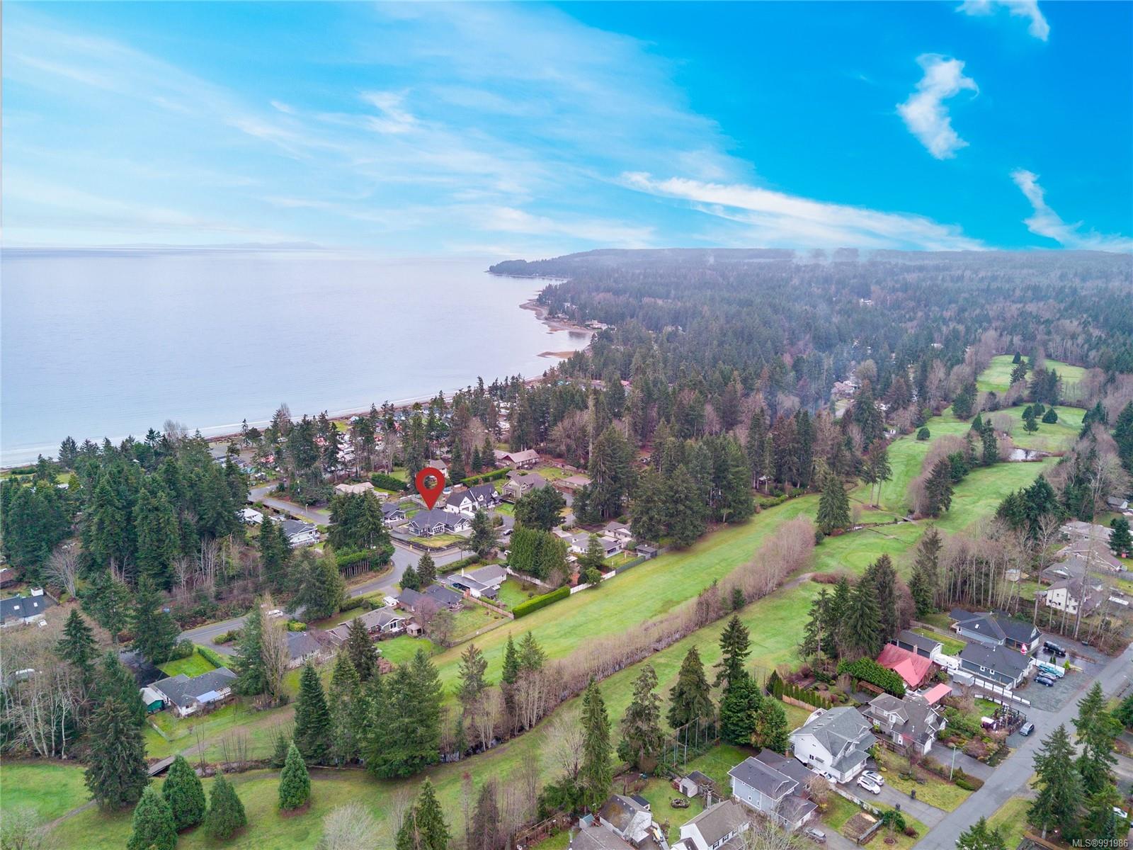 $1,998,000 - 8968 Henderson Ave<br>British Columbia, V9J 1A4