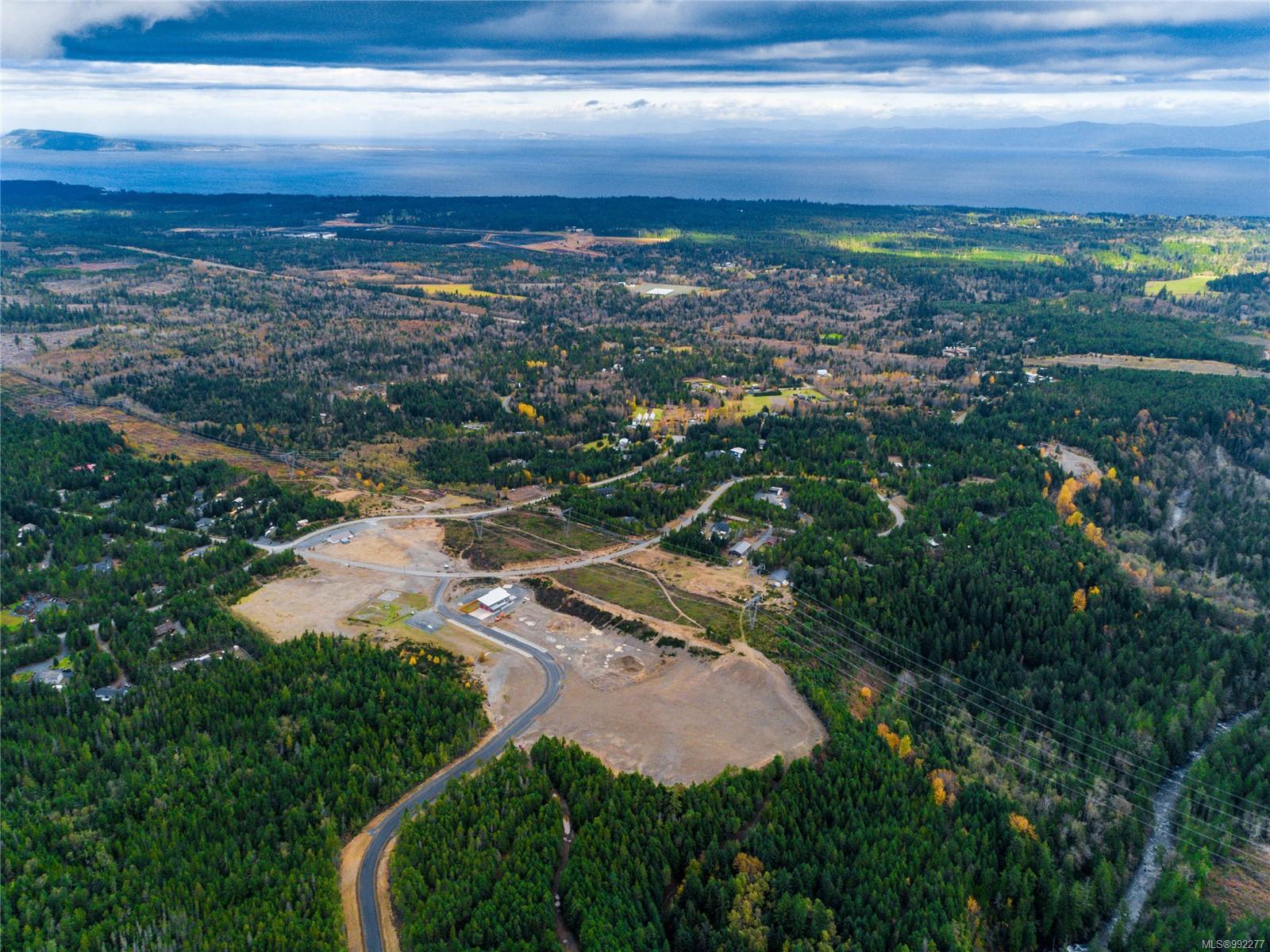 $325,000 - 6 Ashling Rd<br>British Columbia, V9K 2V1