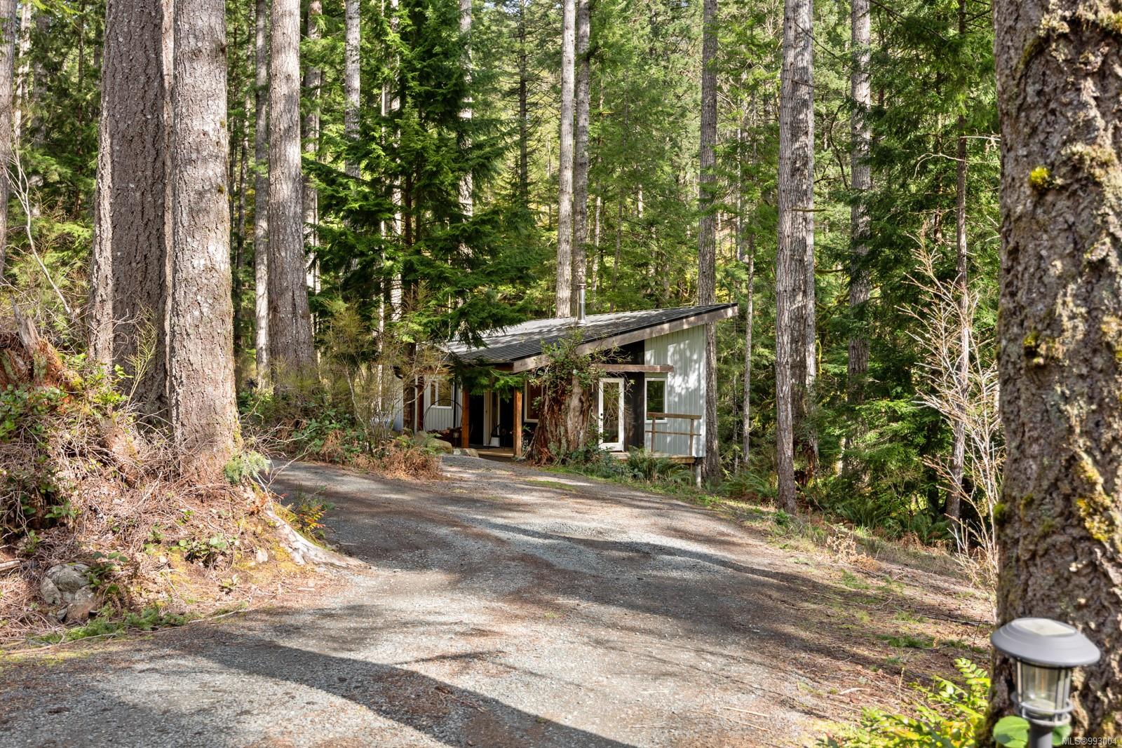 $1,195,000 - 936 Gowlland Harbour Rd<br>British Columbia, V0P 0A7