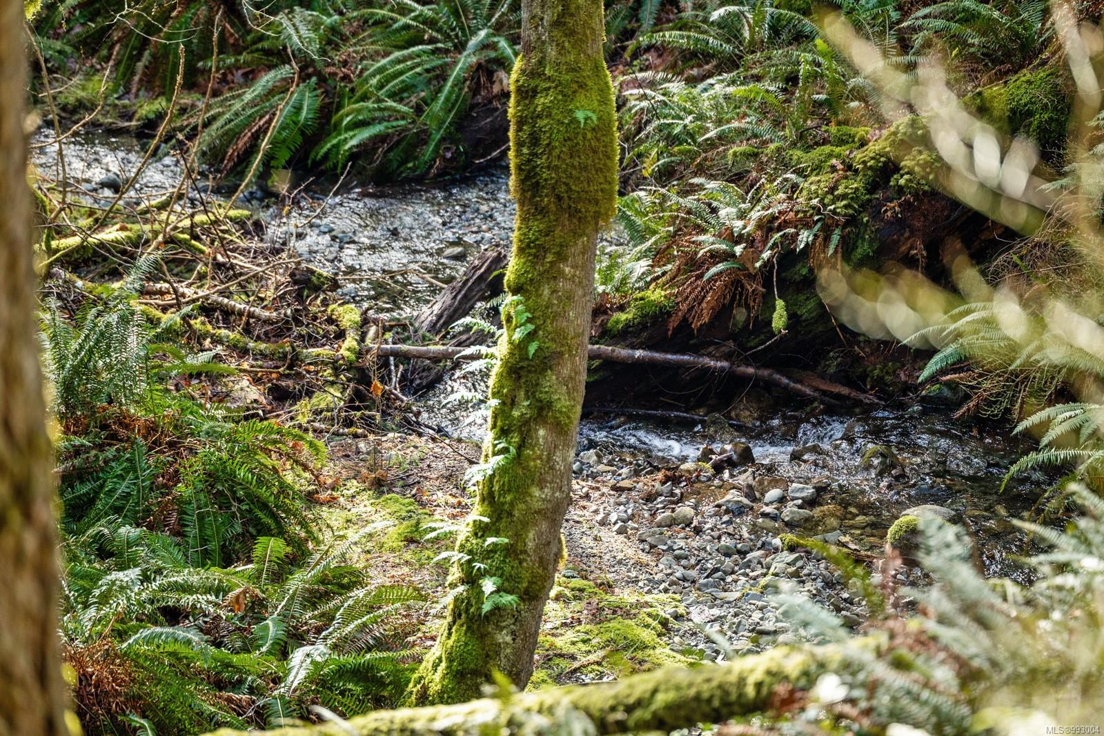 $1,195,000 - 936 Gowlland Harbour Rd<br>British Columbia, V0P 0A7
