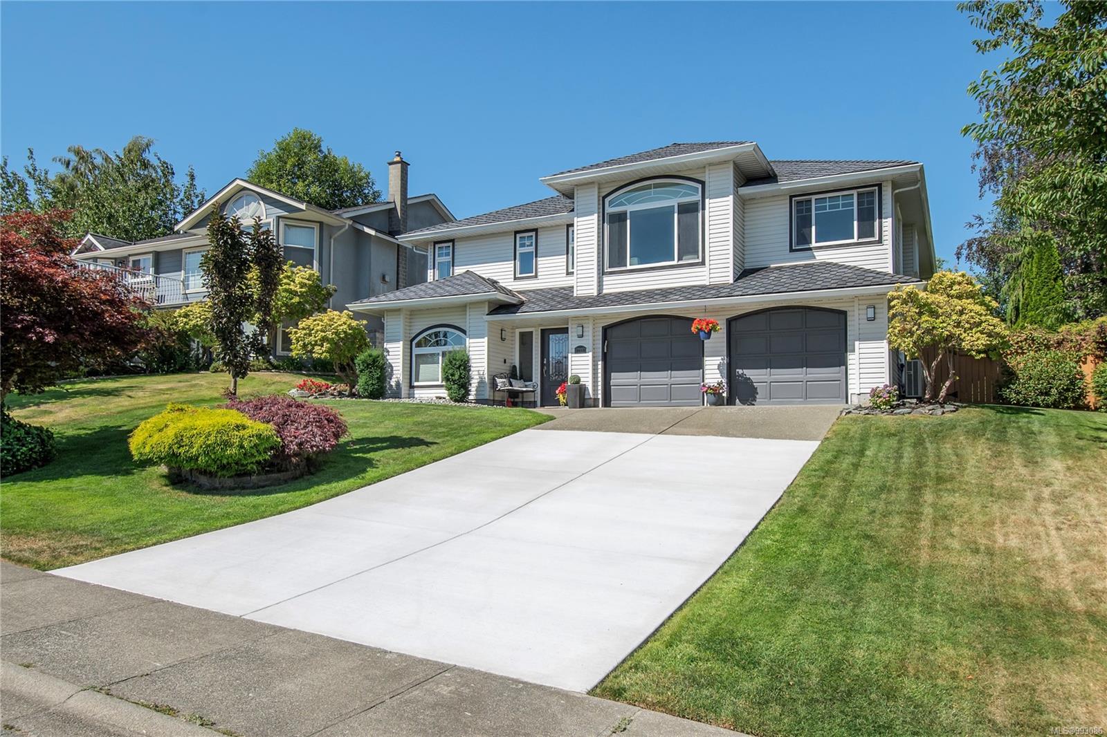 $894,900 - 2610 Penfield Rd<br>British Columbia, V9W 6S3