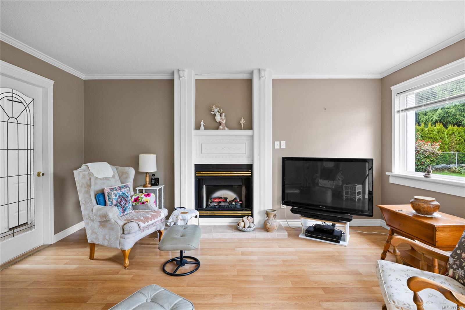$625,000 - 586 Wembley Rd<br>British Columbia, V9P 2B4