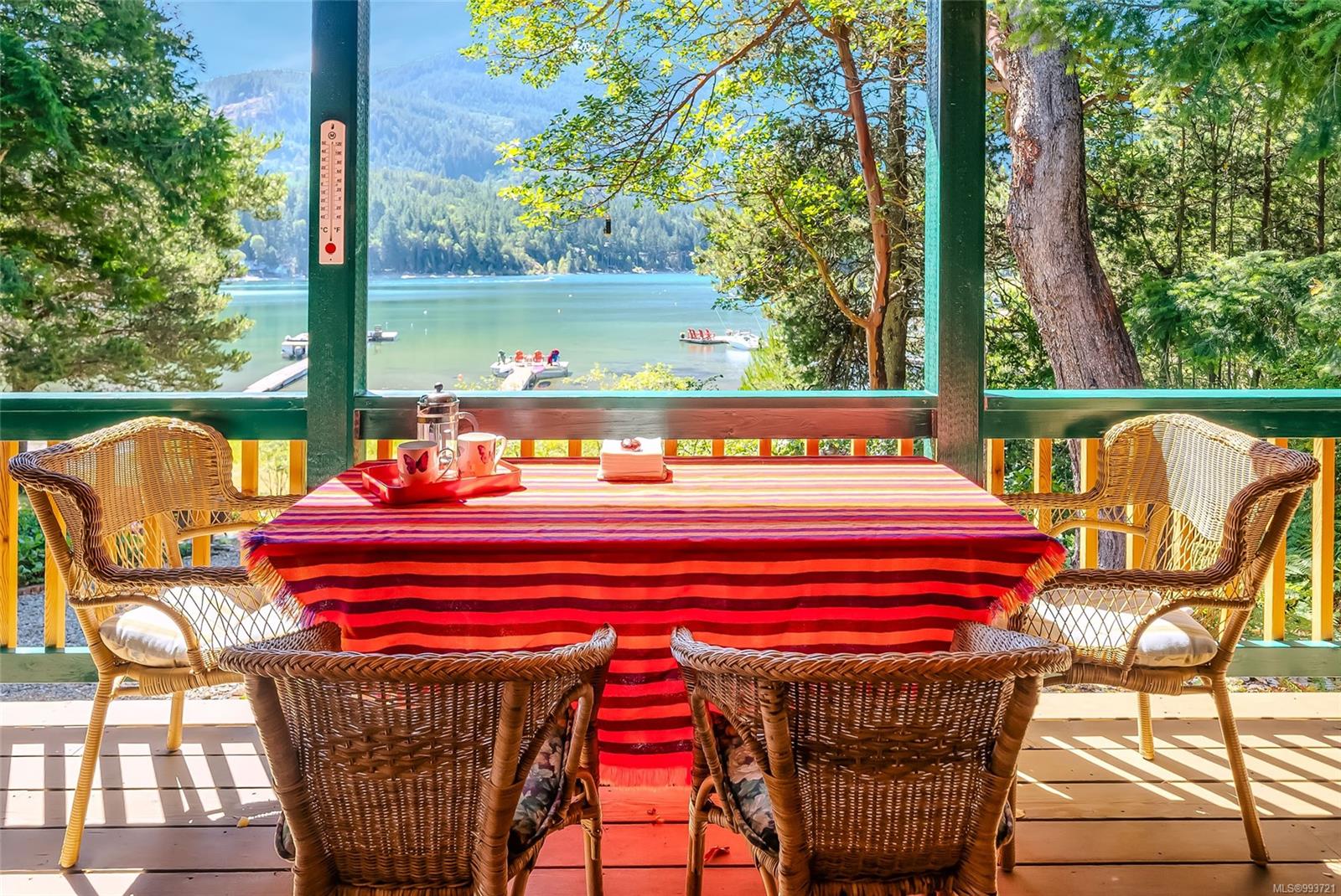 $1,225,000 - 3052 Bay Rd<br>British Columbia, V9K 2L7