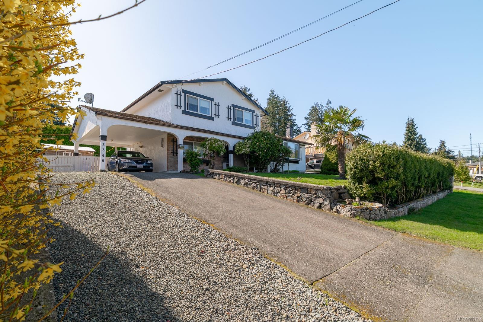$779,900 - 3349 Country Club Dr<br>British Columbia, V9T 3B5