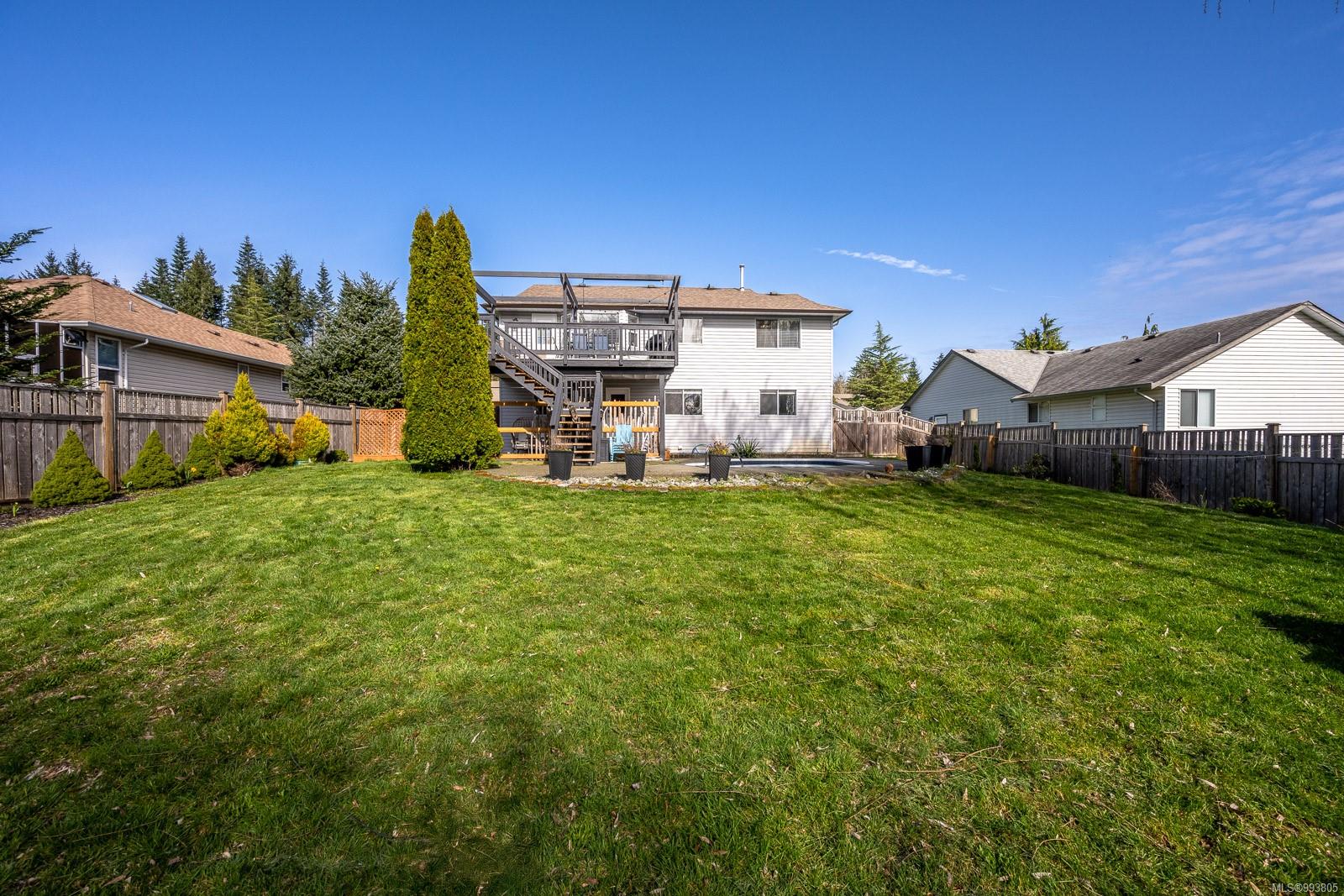 $979,000 - 1595 Mallard Dr<br>British Columbia, V9N 8L8