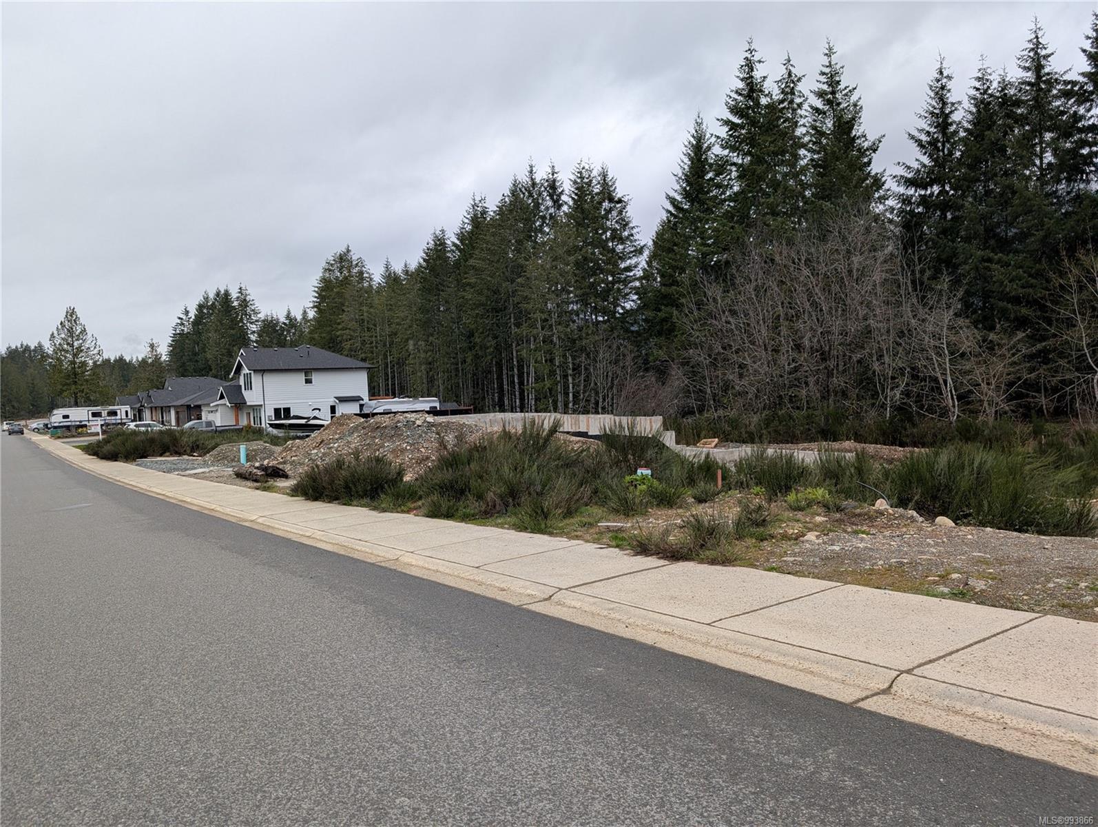 $1,079,000 - 149 Edgewood Dr<br>British Columbia, V0R 2G0