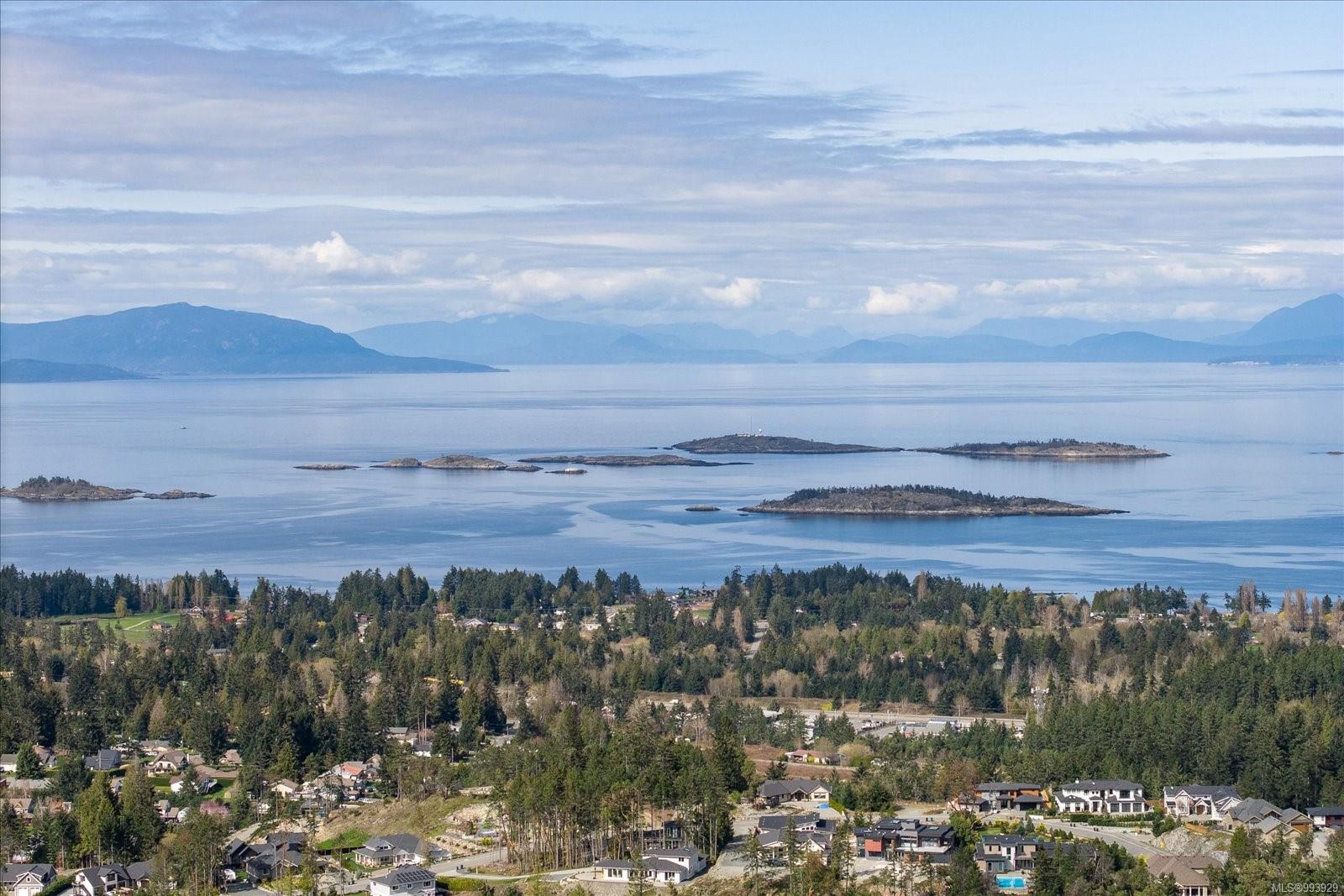 $599,000 - 5055 Broad Ridge Pl<br>British Columbia, V0R 2H0