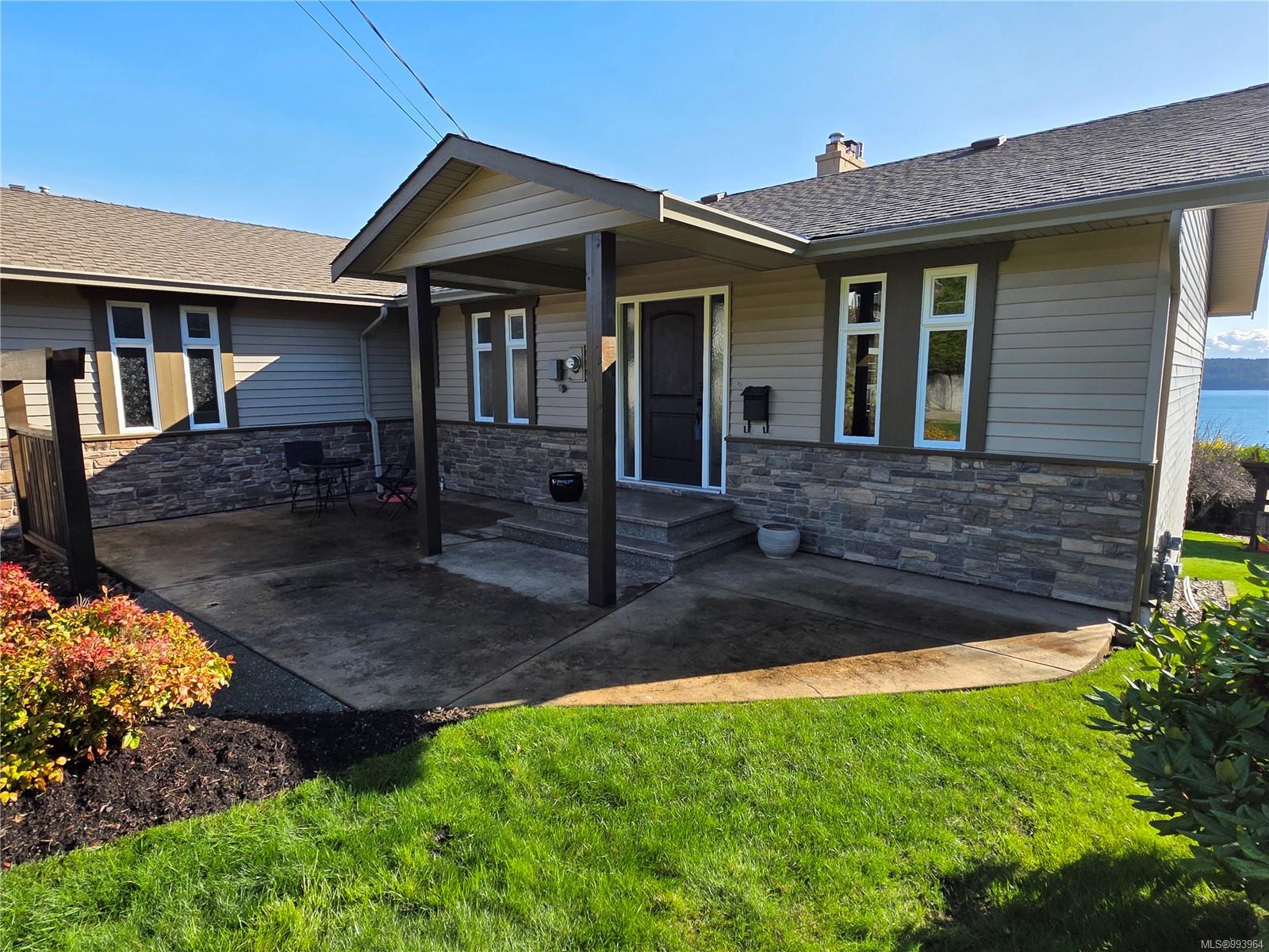 $1,199,000 - 351 Murphy St<br>British Columbia, V9W 1Y8