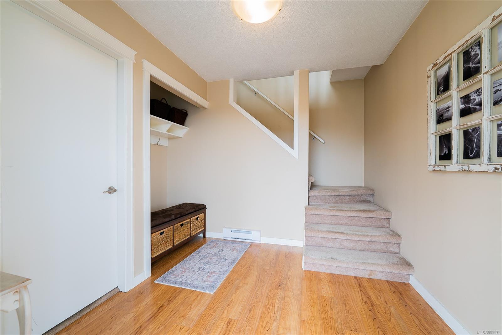 $769,900 - 183 Calder Rd<br>British Columbia, V9R 6J2