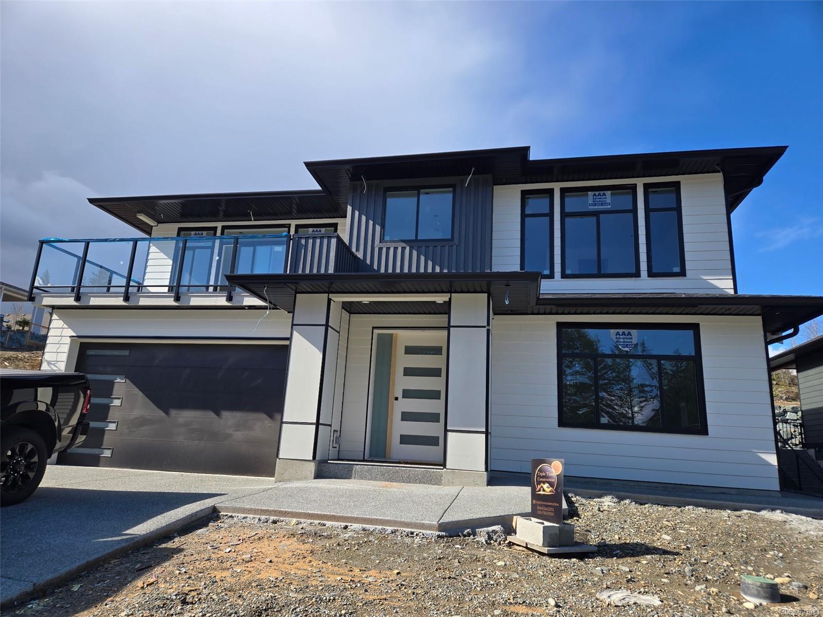 $1,099,900 - 710 Stringer Way<br>British Columbia, V9G 0A7