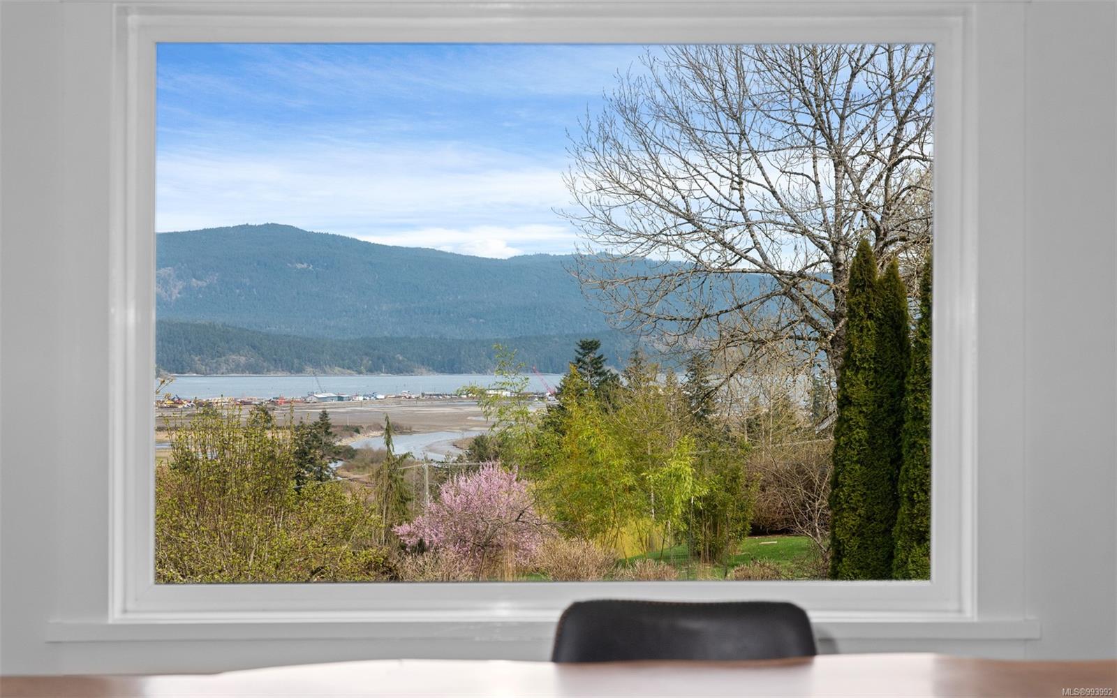 $1,249,000 - 4888 Bench Rd<br>British Columbia, V0R 1N1