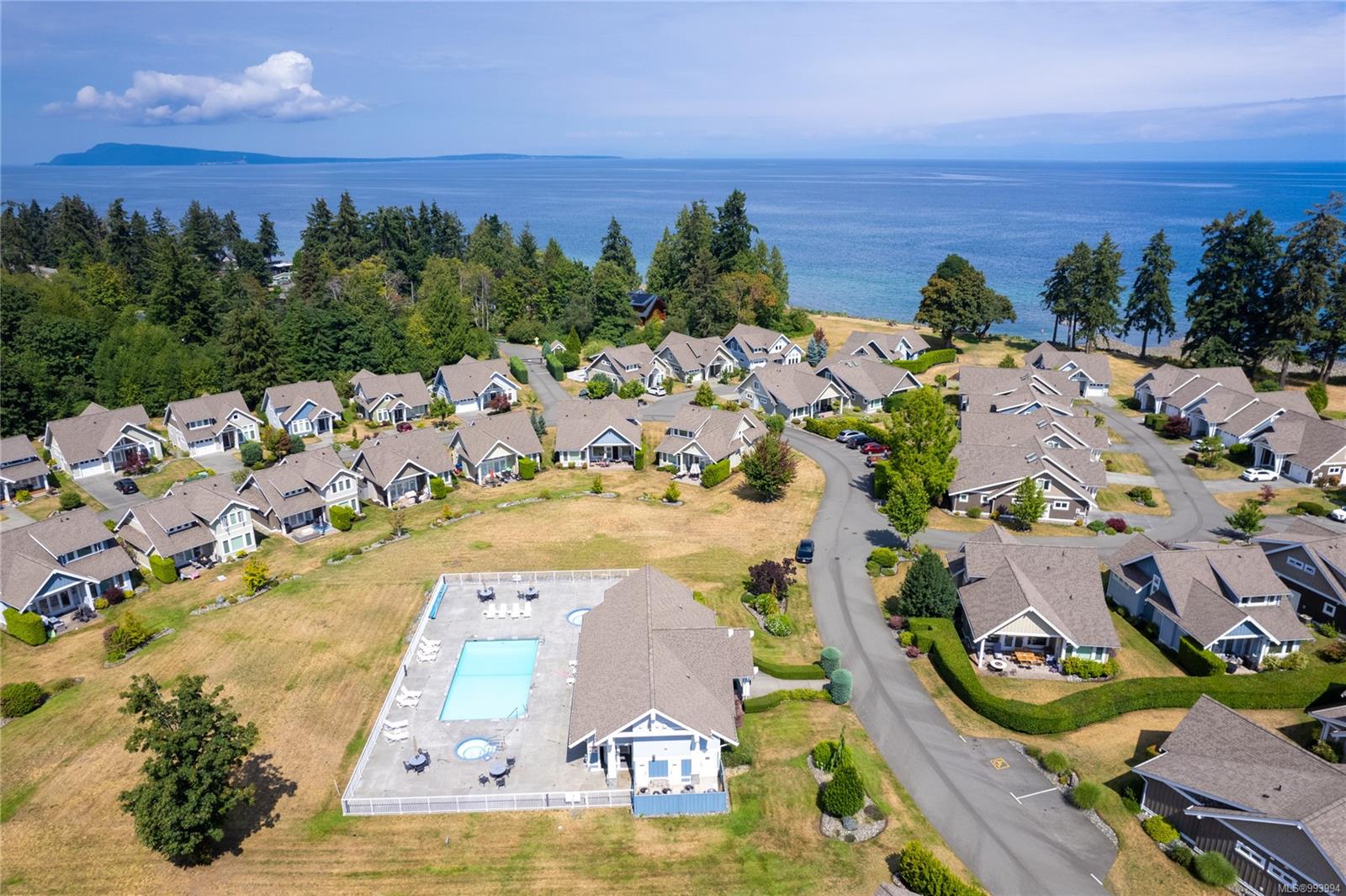 $839,900 - 5251 Island Hwy<br>British Columbia, V9K 2C1