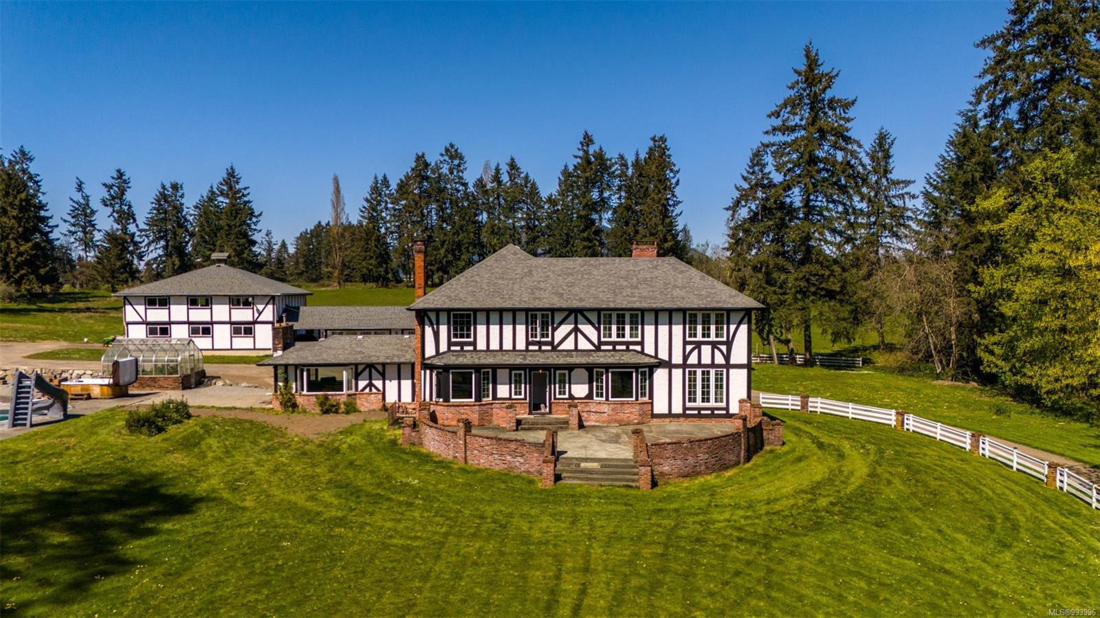 $3,500,000 - 4245 Vineyard Rd<br>British Columbia, V0R 1L5