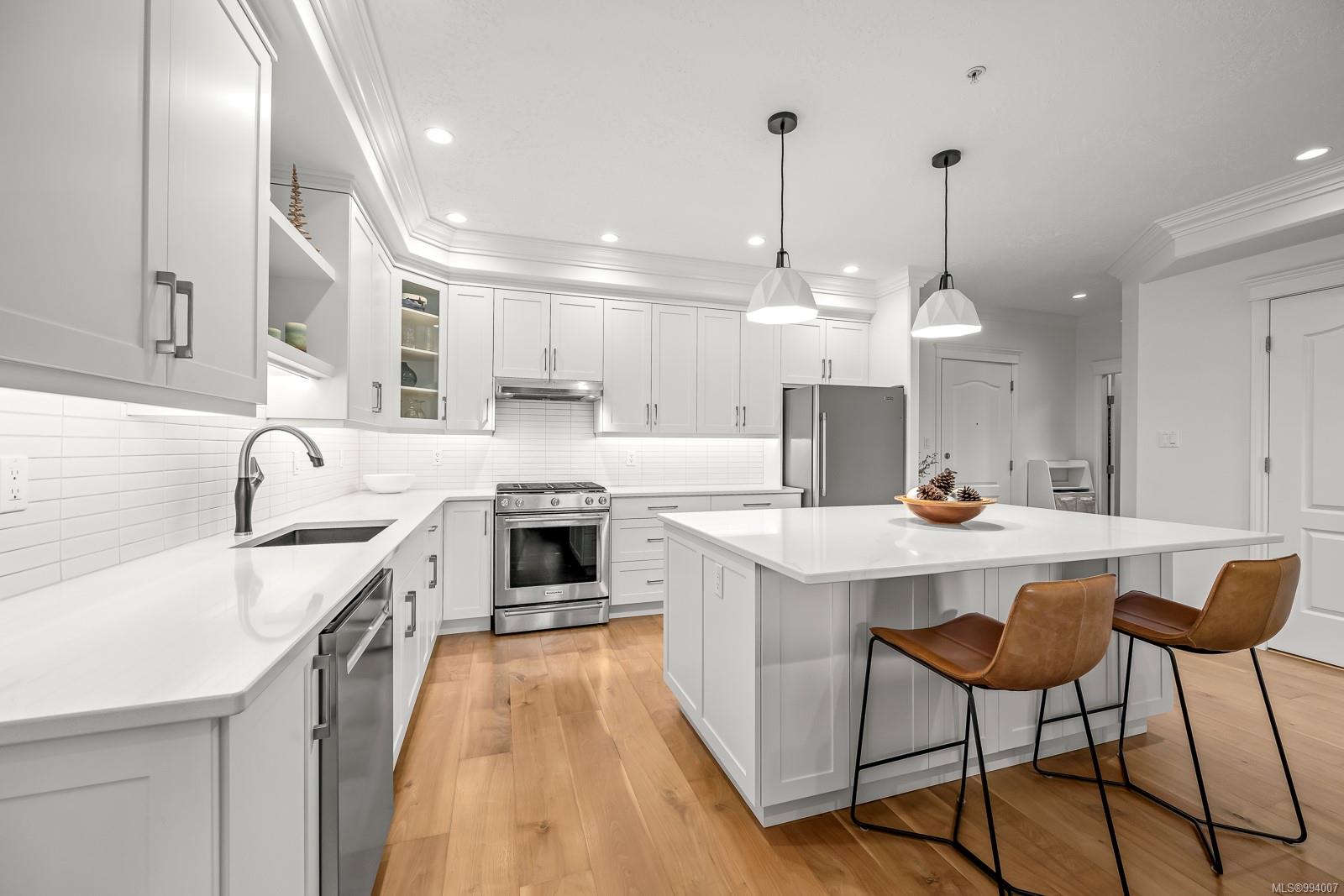 $699,000 - 3666 Royal Vista Way<br>British Columbia, V9N 9X8