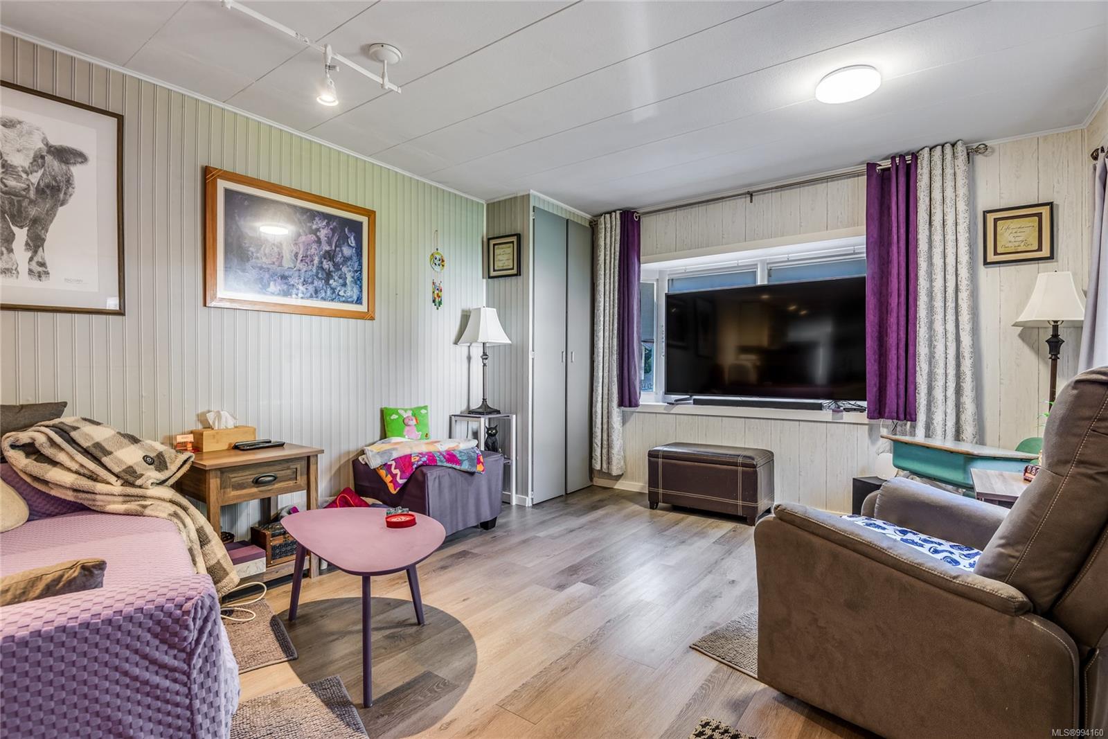 $224,800 - 1160 Shellbourne Blvd<br>British Columbia, V9W 5G5