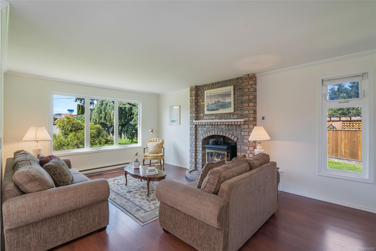 $699,900 - 791 Lilac Dr<br>British Columbia, V9P 1E5