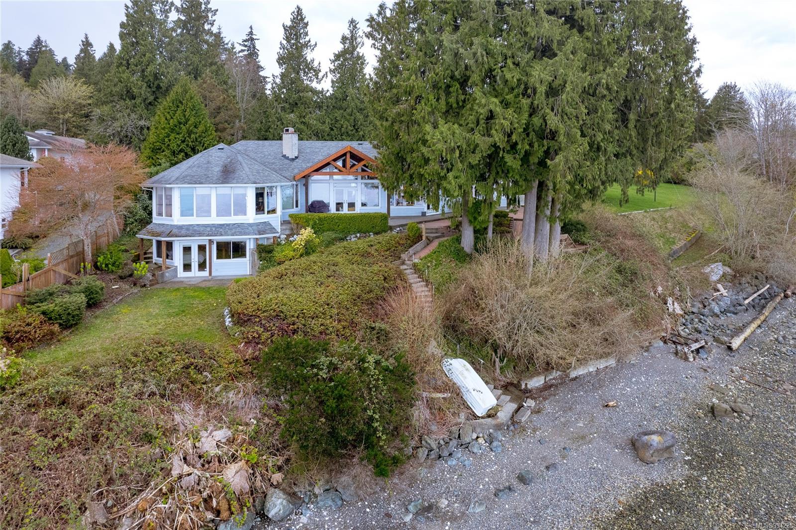 $2,249,900 - 3360 Hillside Rd<br>British Columbia, V0R 1K2