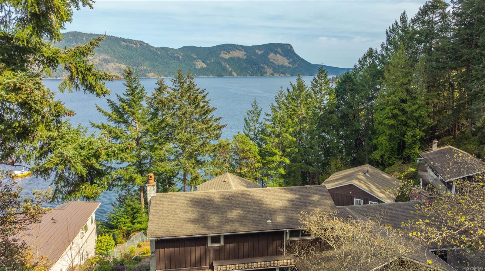 $1,950,000 - 6633 Chisholm Trail<br>British Columbia, V9L 5X9