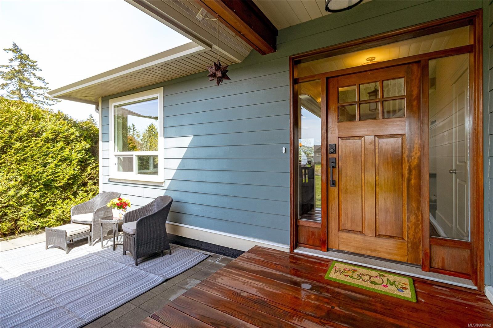 $1,178,000 - 1840 Falcon Cres<br>British Columbia, V0R 1N1