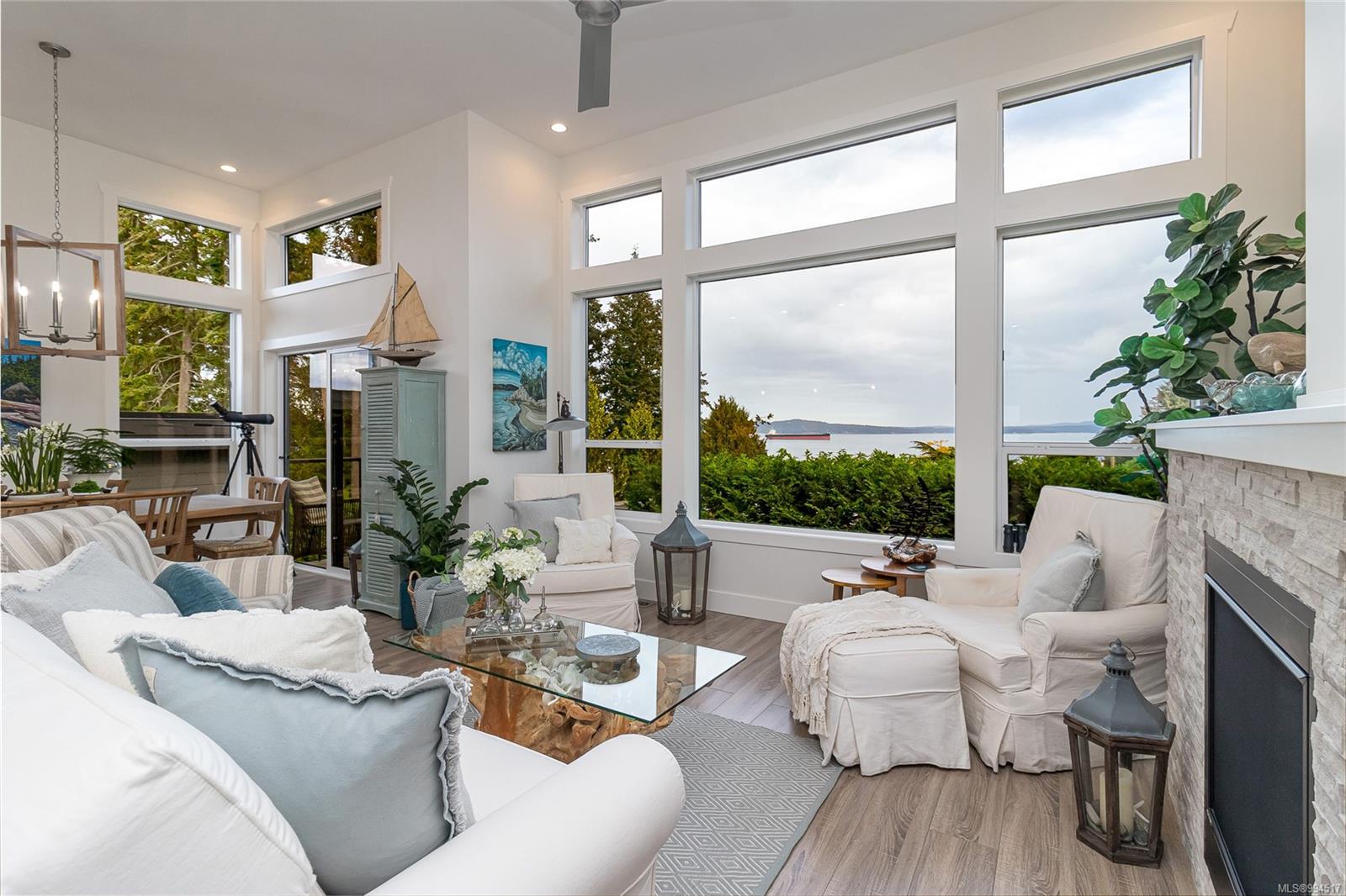 $1,389,000 - 4231 Skye Rd<br>British Columbia, V9G 1Y5