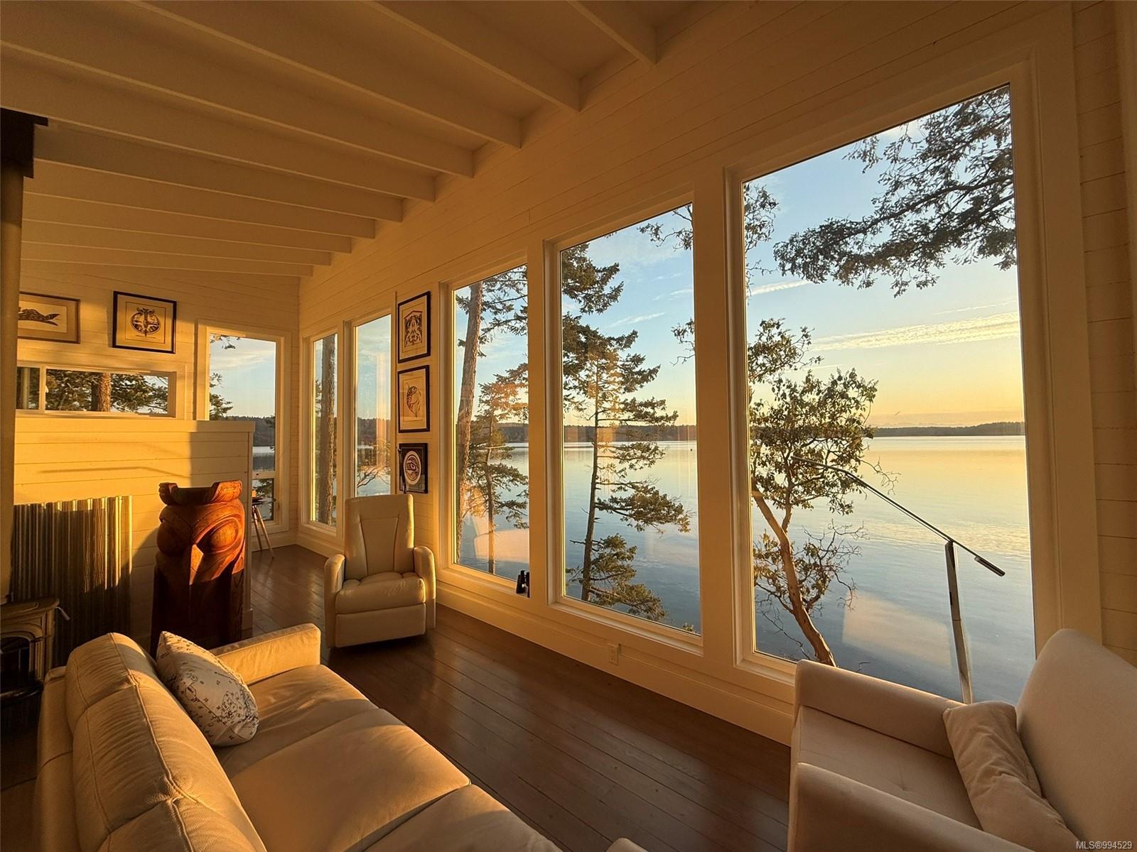 $578,000 - 196 Long Island Lane<br>British Columbia, V0R 1X1