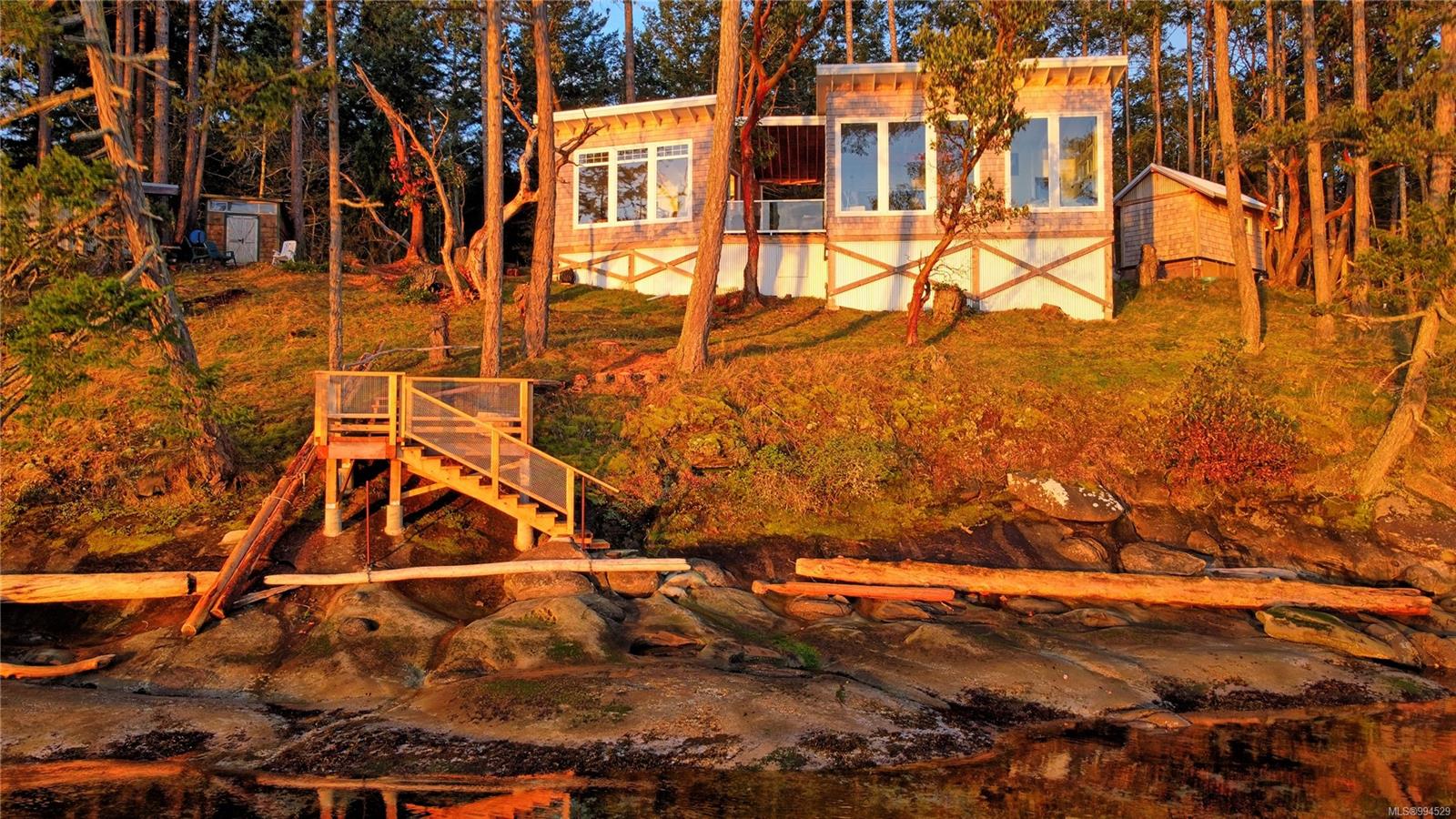 $578,000 - 196 Long Island Lane<br>British Columbia, V0R 1X1