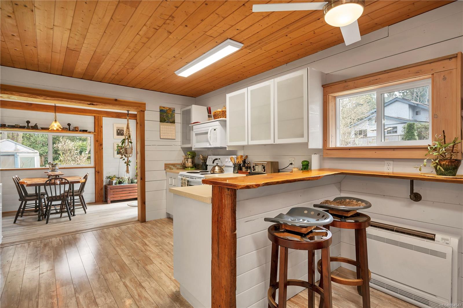 $759,000 - 1390 Hooley Rd<br>British Columbia, V0P 1H0