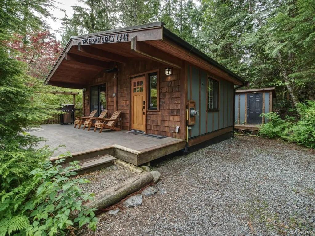$439,900 - 6574 Baird Rd<br>British Columbia, V0S 1K0
