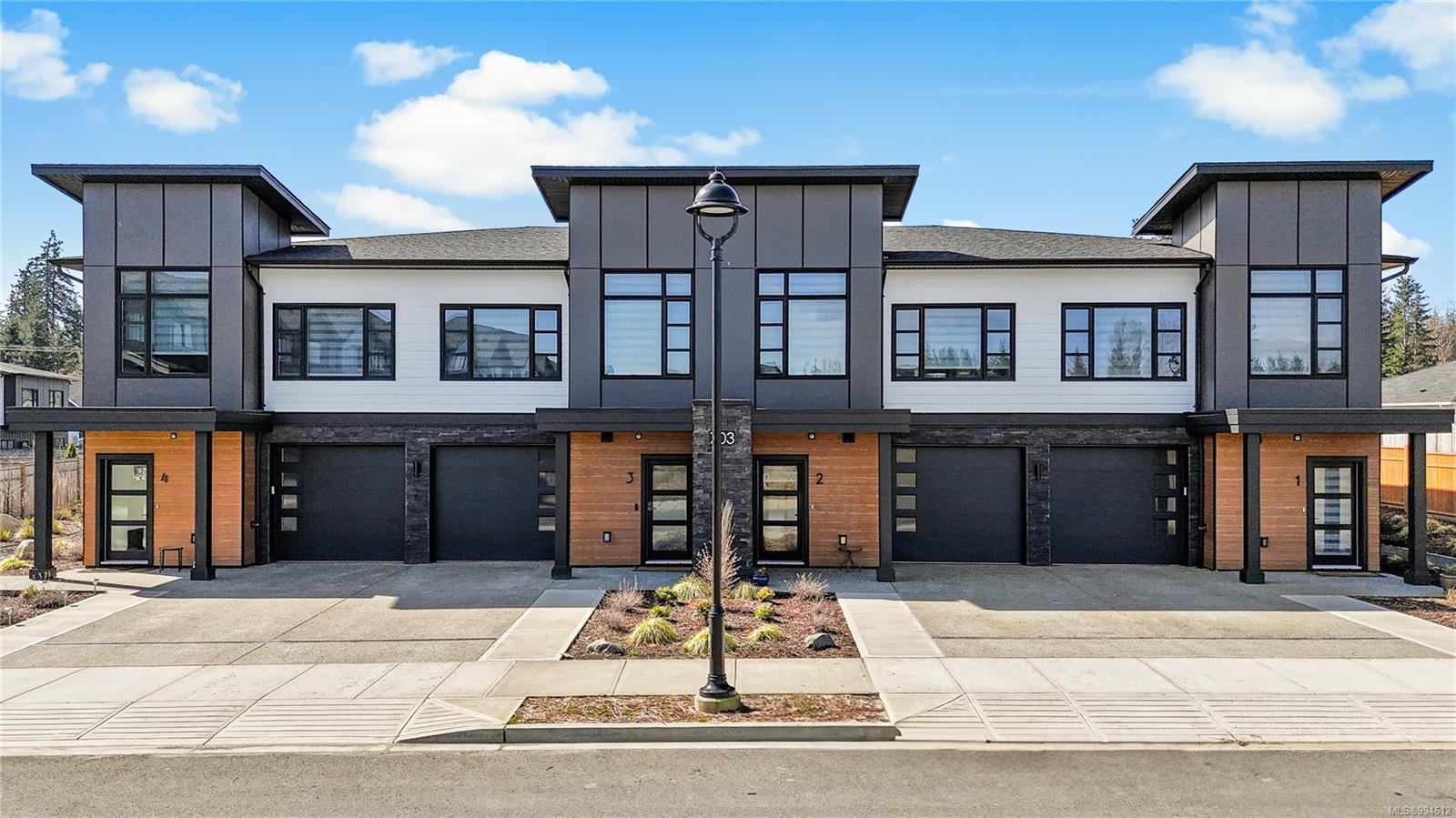 $639,000 - 703 Beaver Creek Blvd<br>British Columbia, V9H 0E9