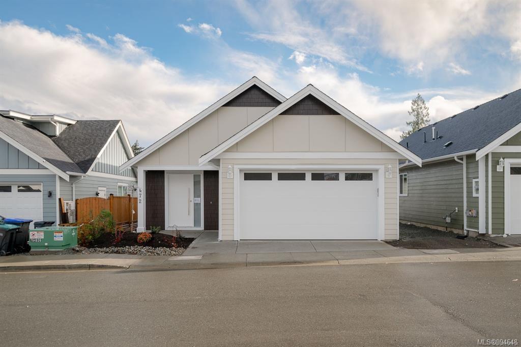 $779,800 - 472 Hampstead St<br>British Columbia, V9P 0G5