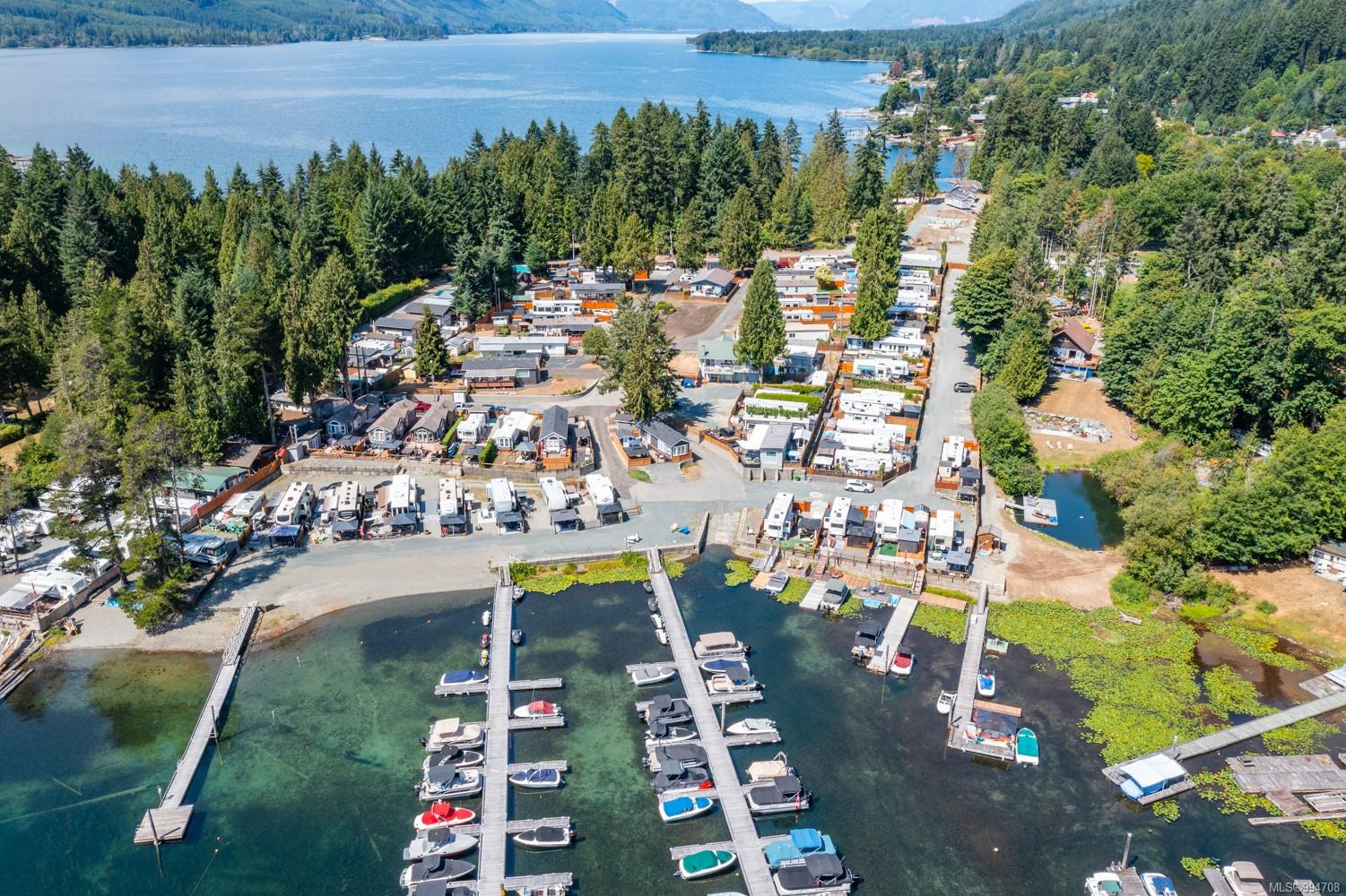 $499,000 - 8389 Sa-Seen-Os Rd<br>British Columbia, V0R 3E1